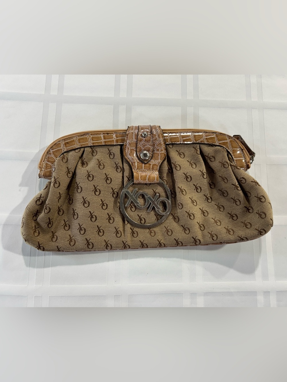 XOXO Tan Croc-Trim Logo Wristlet Clutch Y2K